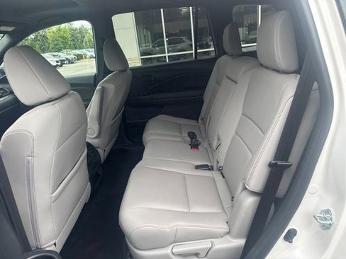 Certified 2023 Honda Passport EX-L image 21