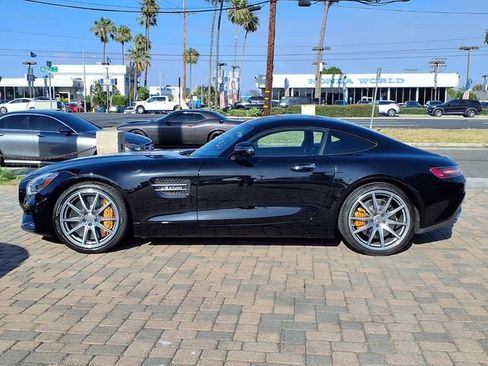 Used 2016 Mercedes-Benz AMG GT S image 2