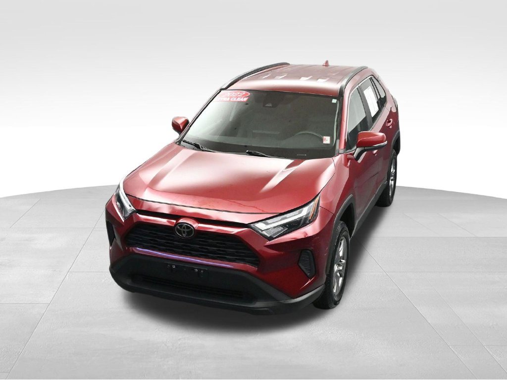 Used 2022 Toyota RAV4 XLE AWD/4WD image 28