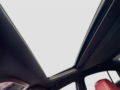 Used 2022 Dodge Charger SRT Hellcat w/ Harman/Kardon Audio Group image 22