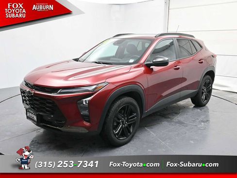 Used 2024 Chevrolet Trax ACTIV image 2