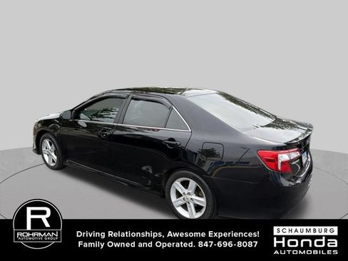 Used 2013 Toyota Camry SE FWD image 8