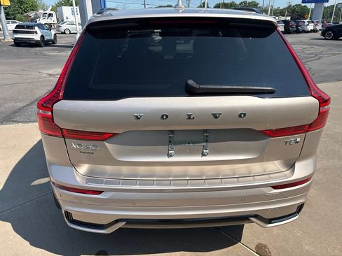 Certified 2025 Volvo XC60 T8 Plus w/ Protection Package Premier AWD/4WD image 7