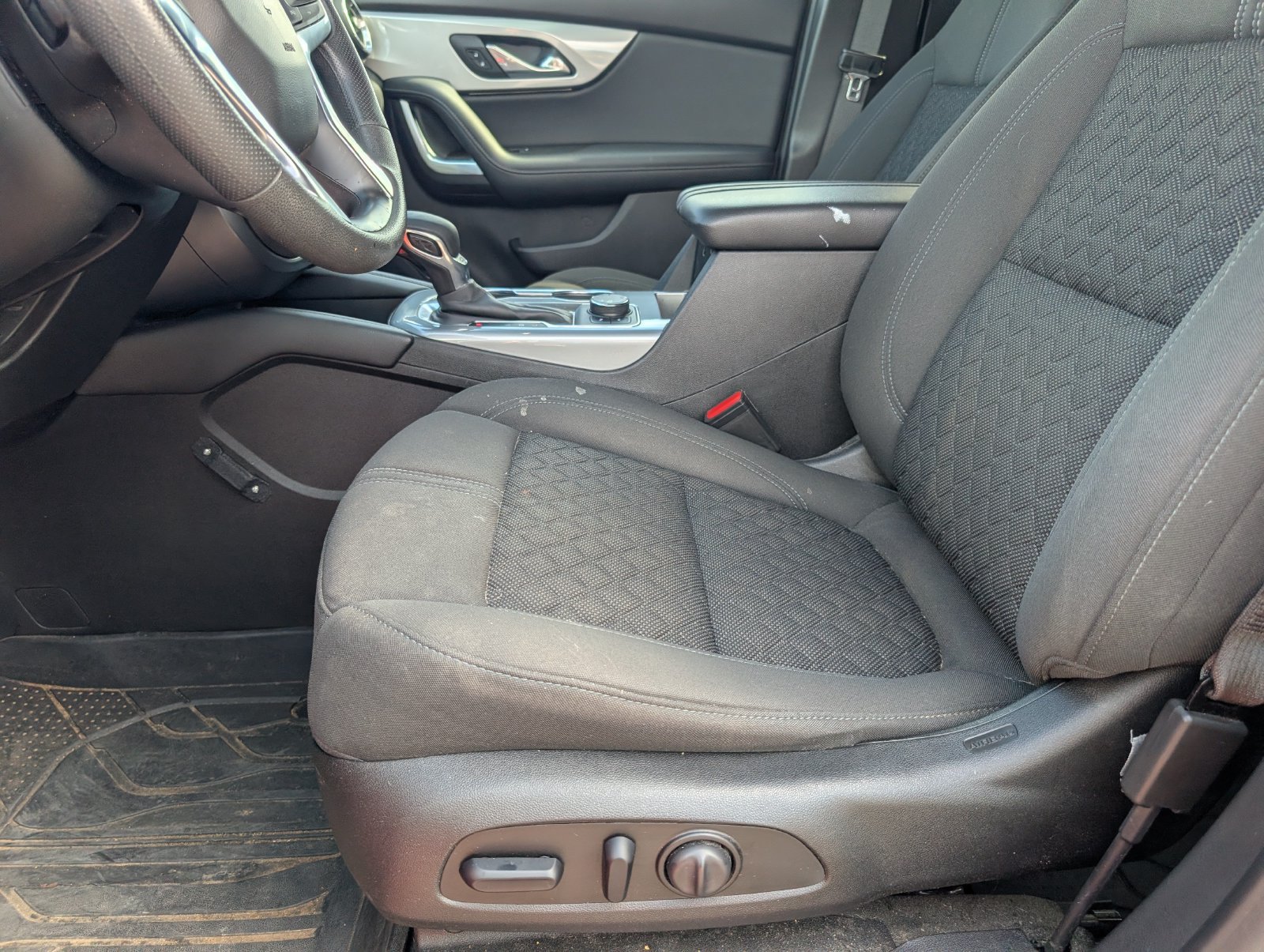 Used 2021 Chevrolet Blazer LT AWD/4WD image 5
