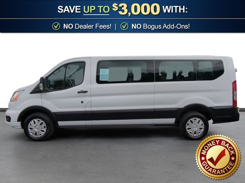 Used 2022 Ford Transit 350 XLT image 2