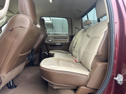 Used 2019 RAM 2500 Laramie image 24
