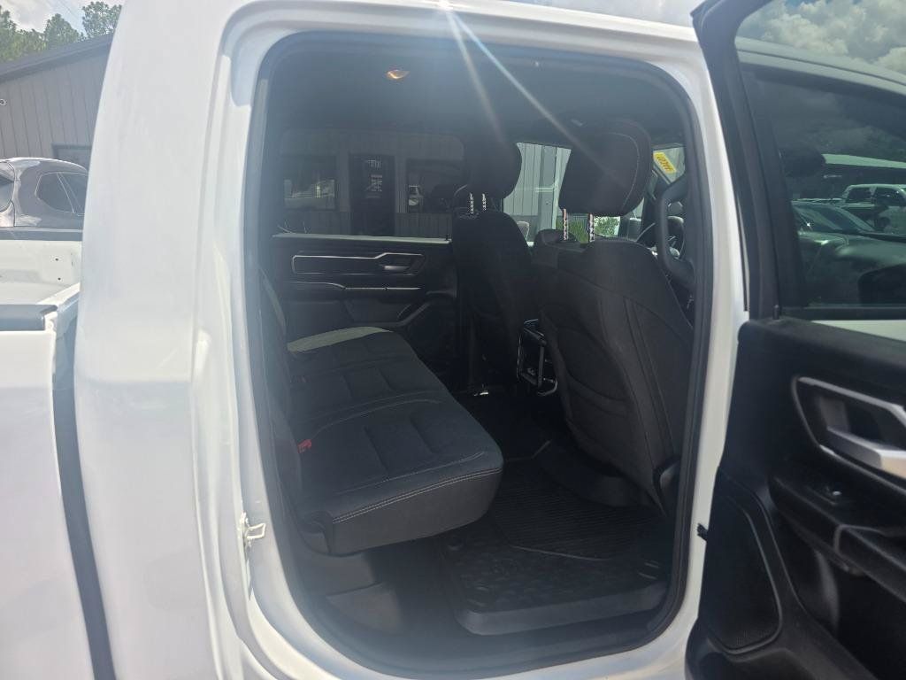 Used 2023 RAM 1500 Big Horn AWD/4WD image 13