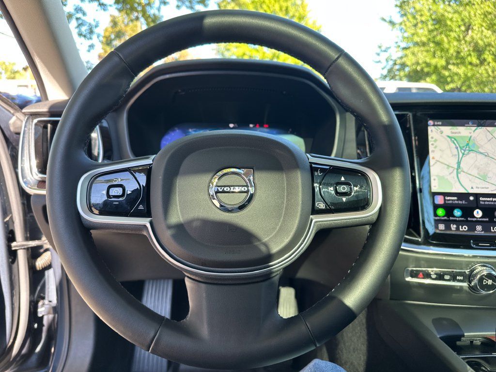 Used 2026 Volvo V60 B5 Cross Country Plus w/ Protection Package Premier AWD/4WD image 12