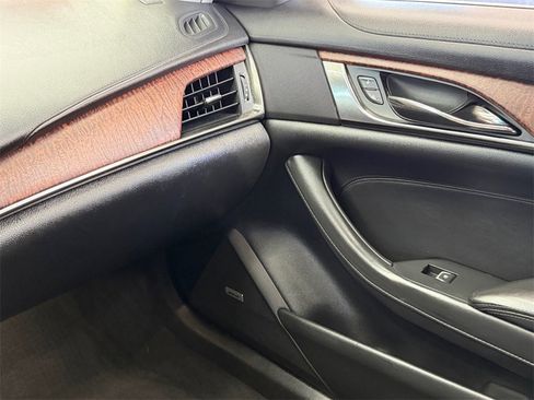 Used 2017 Cadillac CTS Luxury image 18