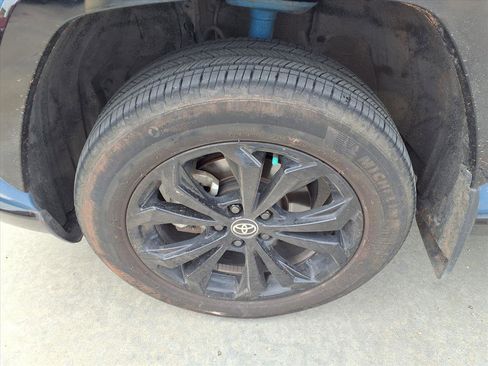 Used 2024 Toyota RAV4 XSE image 23