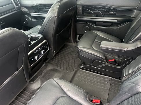 Used 2019 Ford Expedition Max Platinum image 4