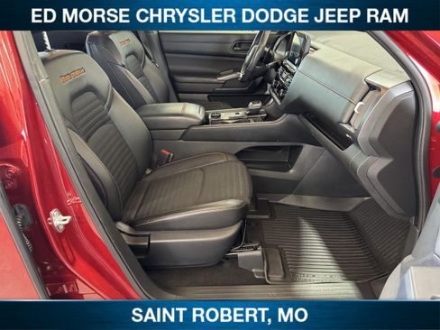 Used 2023 Nissan Pathfinder Rock Creek AWD/4WD image 36