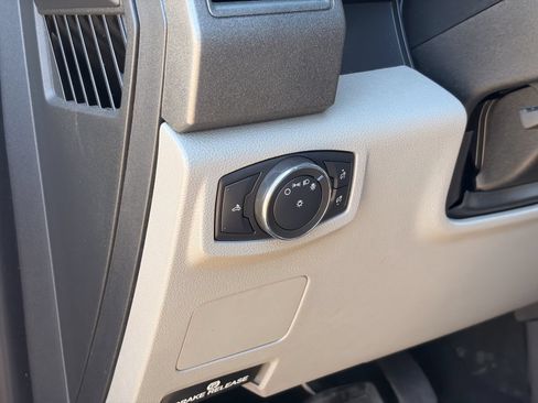 Certified 2021 Ford F250 XL w/ STX Appearance Package AWD/4WD image 21