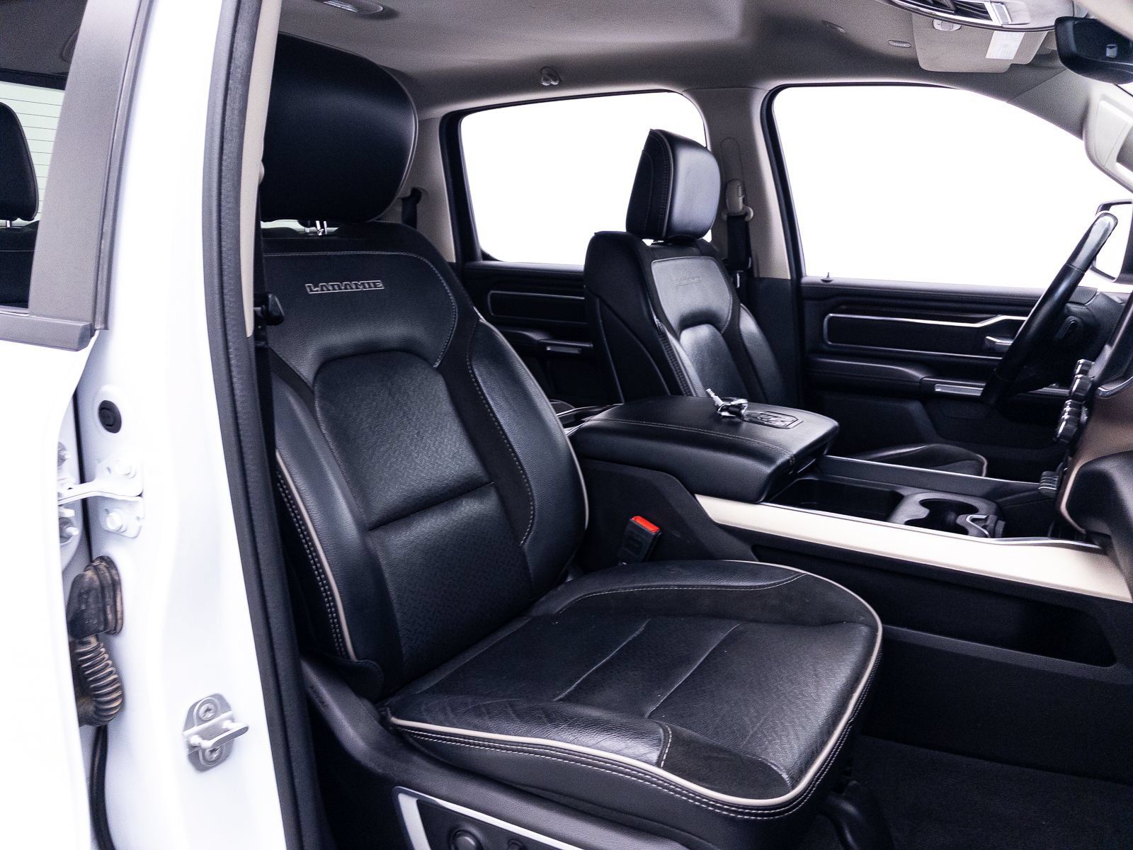 Used 2022 RAM 1500 Laramie RWD image 37