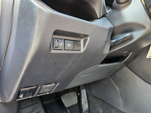 Used 2022 Toyota RAV4 LE AWD/4WD image 20