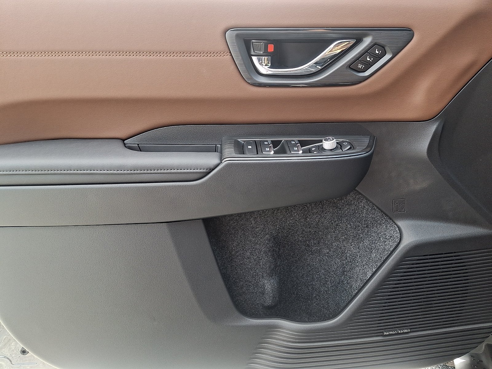 New 2026 Subaru Outback Touring XT AWD/4WD image 8