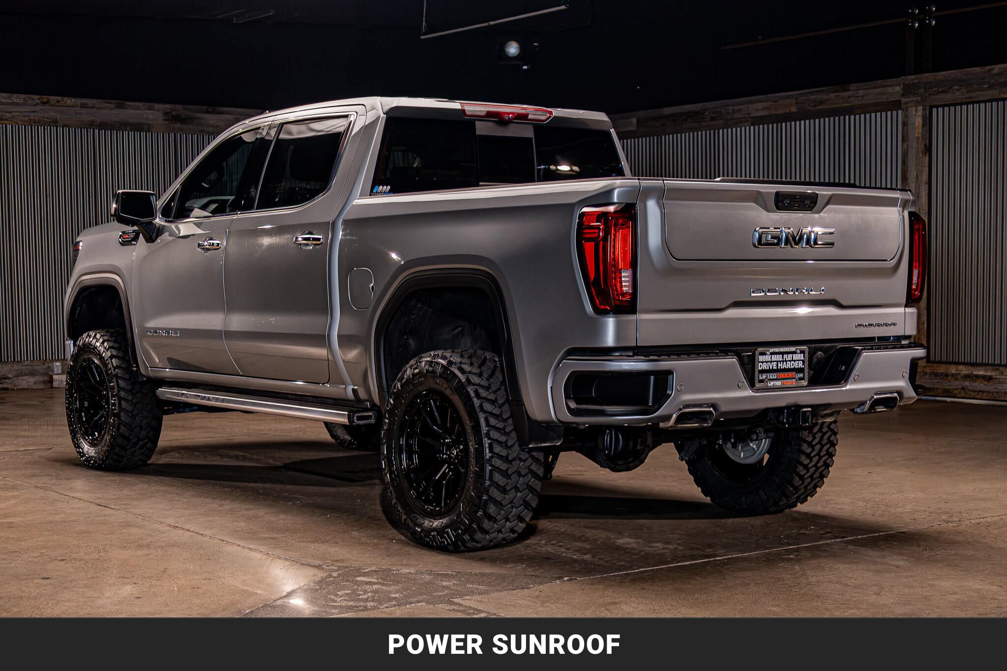 Used 2025 GMC Sierra 1500 Denali w/ Denali Reserve Package AWD/4WD image 7