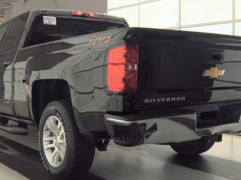 Used 2018 Chevrolet Silverado 1500 LT w/ All Star Edition image 4
