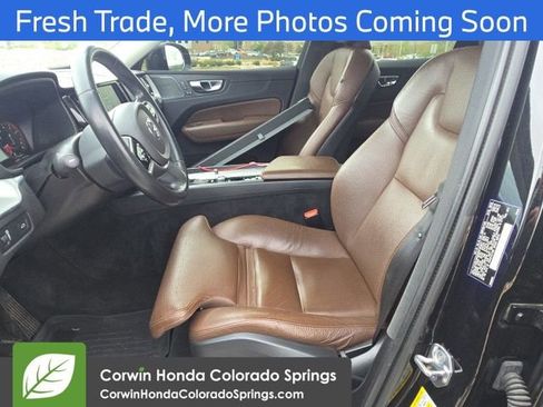 Used 2019 Volvo XC60 T6 Inscription w/ Protection Package Premier AWD/4WD image 10