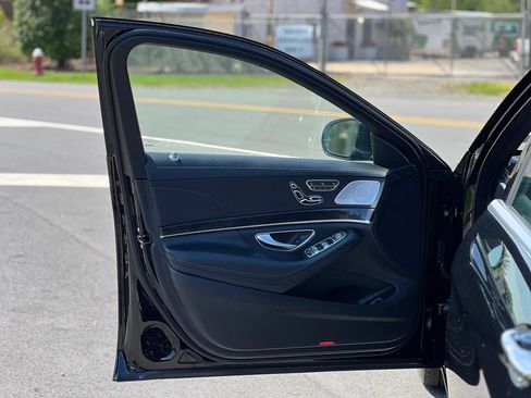Used 2018 Mercedes-Benz S 450 4MATIC Sedan image 31
