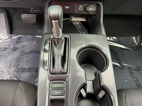 Used 2022 Honda Civic LX image 27