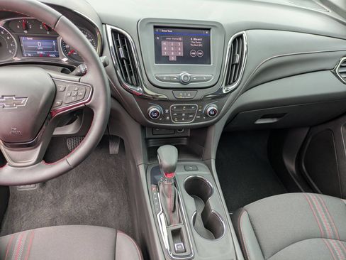 Used 2024 Chevrolet Equinox RS FWD image 22