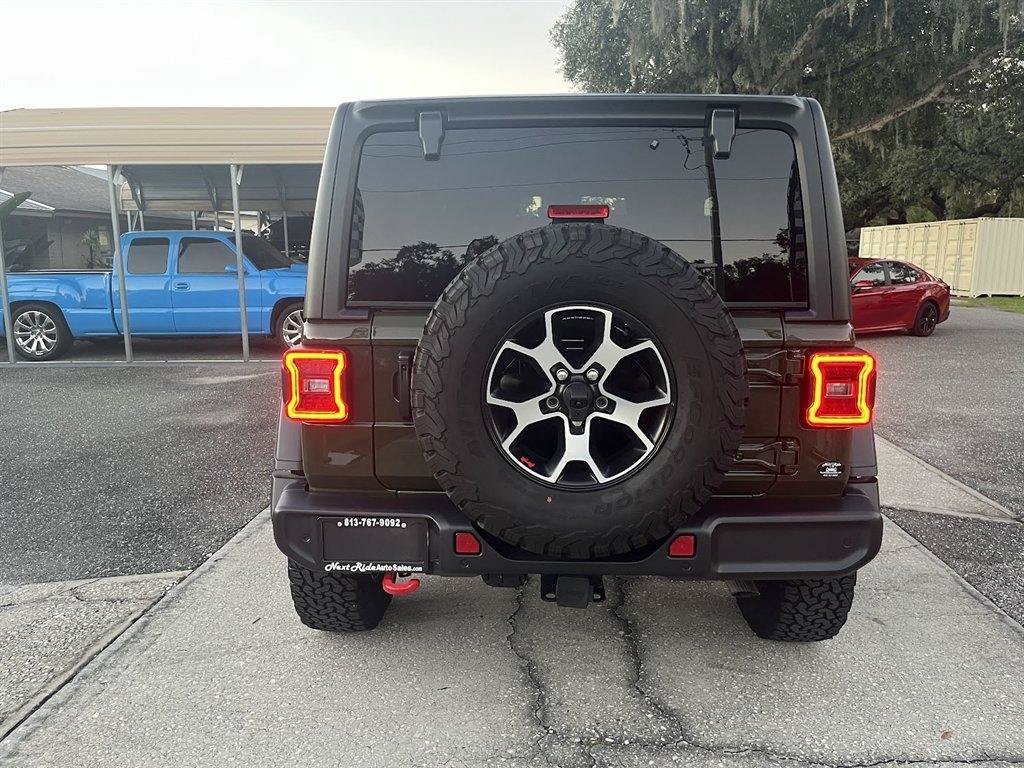 Used 2022 Jeep Wrangler Rubicon w/ LED Lighting Group AWD/4WD image 12