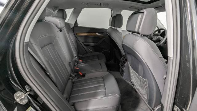 Used 2023 Audi Q5 2.0T Premium Plus w/ Premium Plus Package AWD/4WD image 23