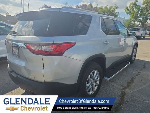 Used 2018 Chevrolet Traverse LT FWD image 8