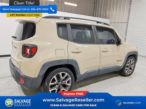 Used 2015 Jeep Renegade Latitude image 2