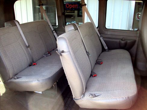 Used 2014 Chevrolet Express 1500 LT w/ LT Preferred Equipment Group image 11