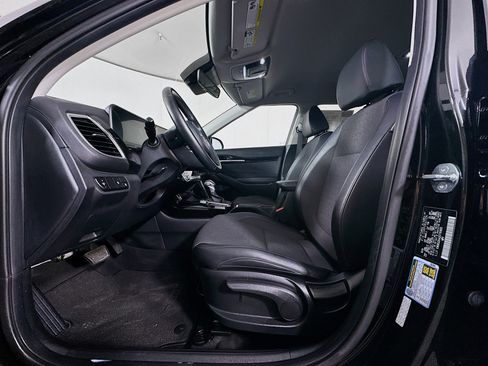 Used 2025 Kia Seltos S image 13