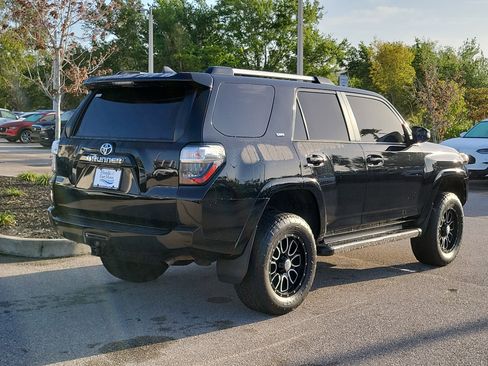 Used 2021 Toyota 4Runner SR5 Premium w/ Moonroof Package image 6