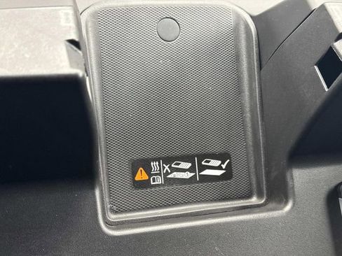 Used 2025 Chevrolet Silverado 3500 High Country w/ Technology Package image 33