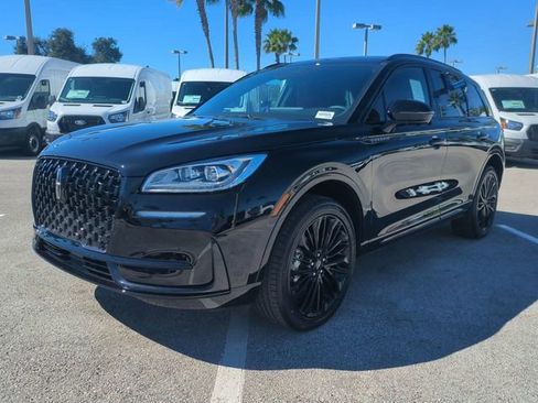 New 2026 Lincoln Corsair Reserve w/ Jet Appearance Package AWD/4WD image 8