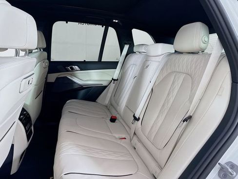 New 2026 BMW X5 xDrive40i w/ Climate Comfort Package image 26