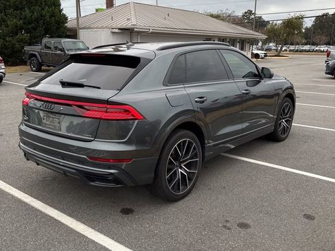 Used 2022 Audi Q8 Prestige image 16