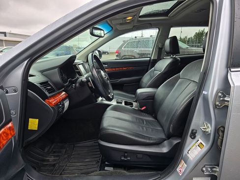 Used 2012 Subaru Outback 2.5i Limited AWD/4WD image 18