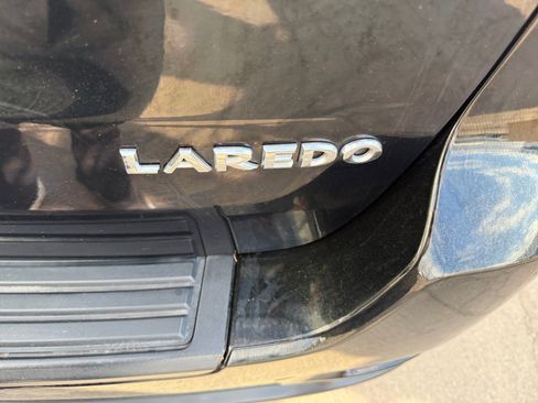 Used 2015 Jeep Grand Cherokee Laredo w/ Quick Order Package 23E image 27