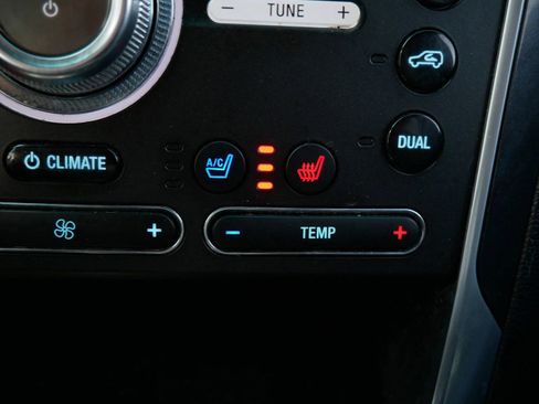 Used 2016 Ford Explorer Limited image 21