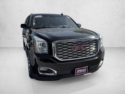 Used 2018 GMC Yukon XL Denali w/ Open Road Package AWD/4WD image 3