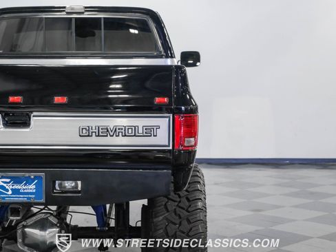 Used 1986 Chevrolet C/K Truck 3500 image 25