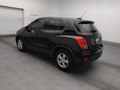 Used 2020 Chevrolet Trax LS FWD image 3