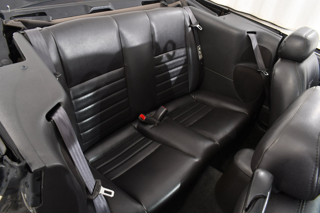 Used 2001 Ford Mustang GT RWD image 18