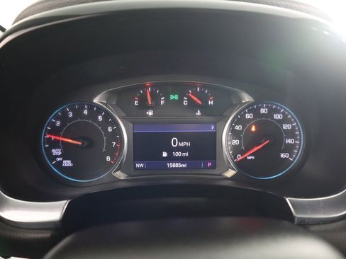 Used 2023 Chevrolet Traverse LT image 42