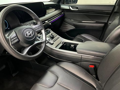 Used 2025 Hyundai Palisade Calligraphy image 15