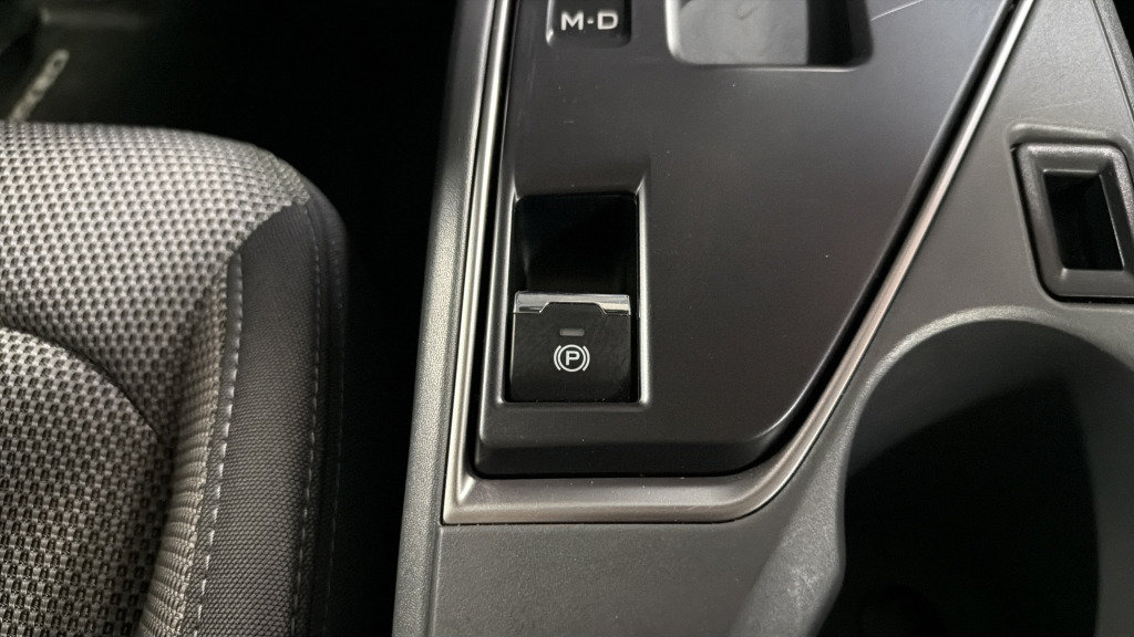 Certified 2024 Subaru Crosstrek 2.0i Premium AWD/4WD image 37