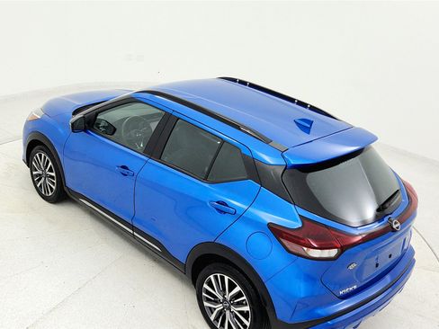 Used 2024 Nissan Kicks SR image 14