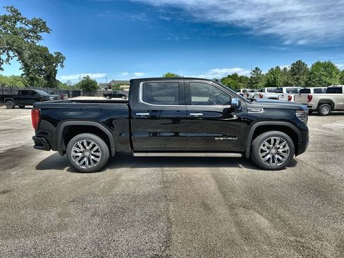 New 2026 GMC Sierra 1500 Denali image 10
