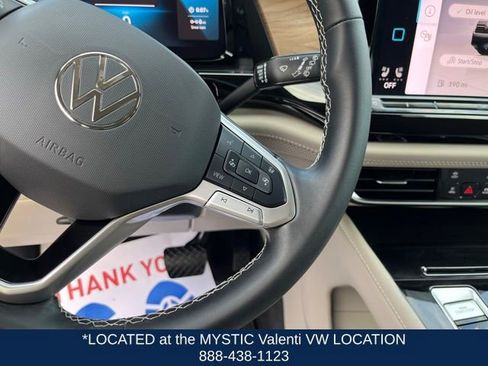 Certified 2024 Volkswagen Atlas SE image 45